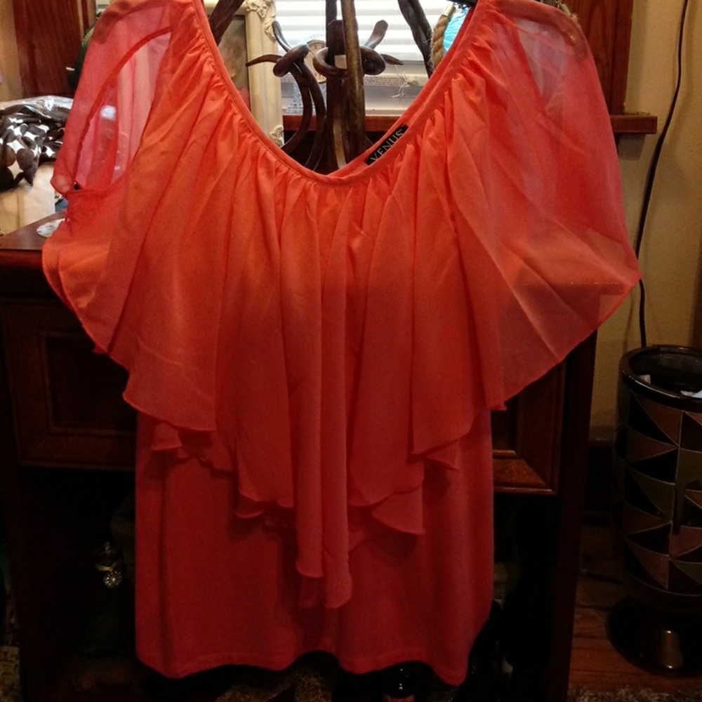 Venus Cut Out Sleeves New. Beautiful Color . Peach